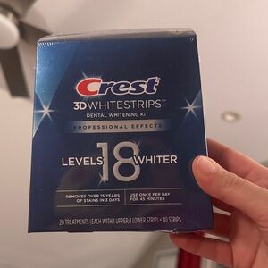Crest 3D Whitestrips Dental Whitening Kit - Professional Effects